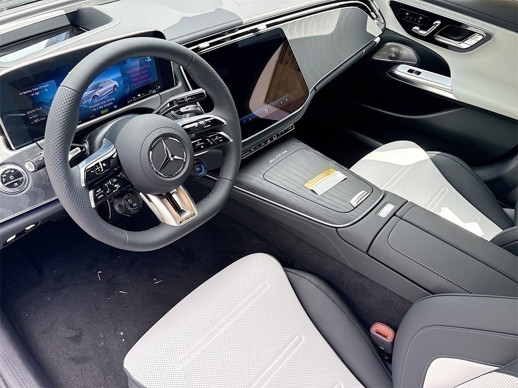 New 2026 Mercedes-Benz E 53 AMG e 4MATIC Sedan image 6
