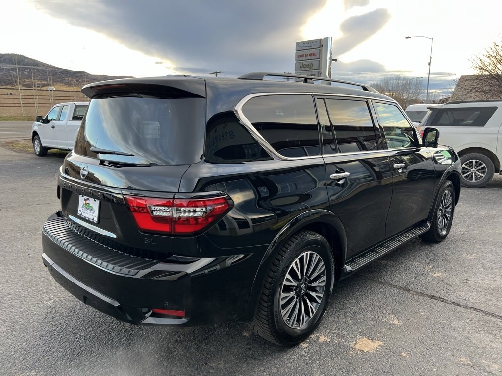 Used 2024 Nissan Armada SL w/ Midnight Edition Package image 5