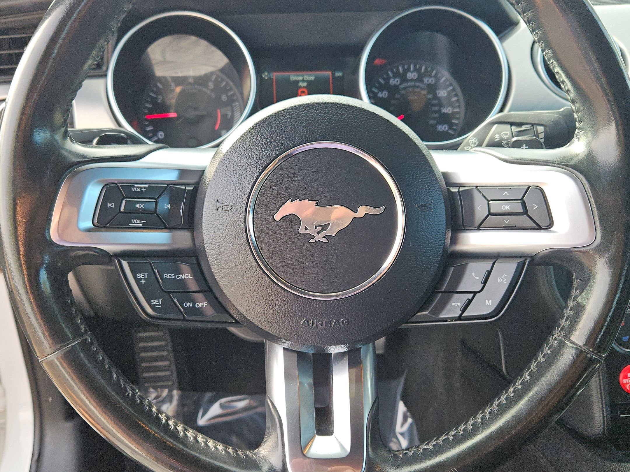 Used 2020 Ford Mustang Premium image 14