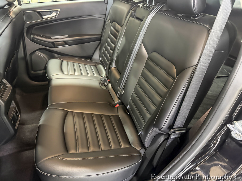 Certified 2024 Ford Edge SEL w/ Convenience Package AWD/4WD image 12
