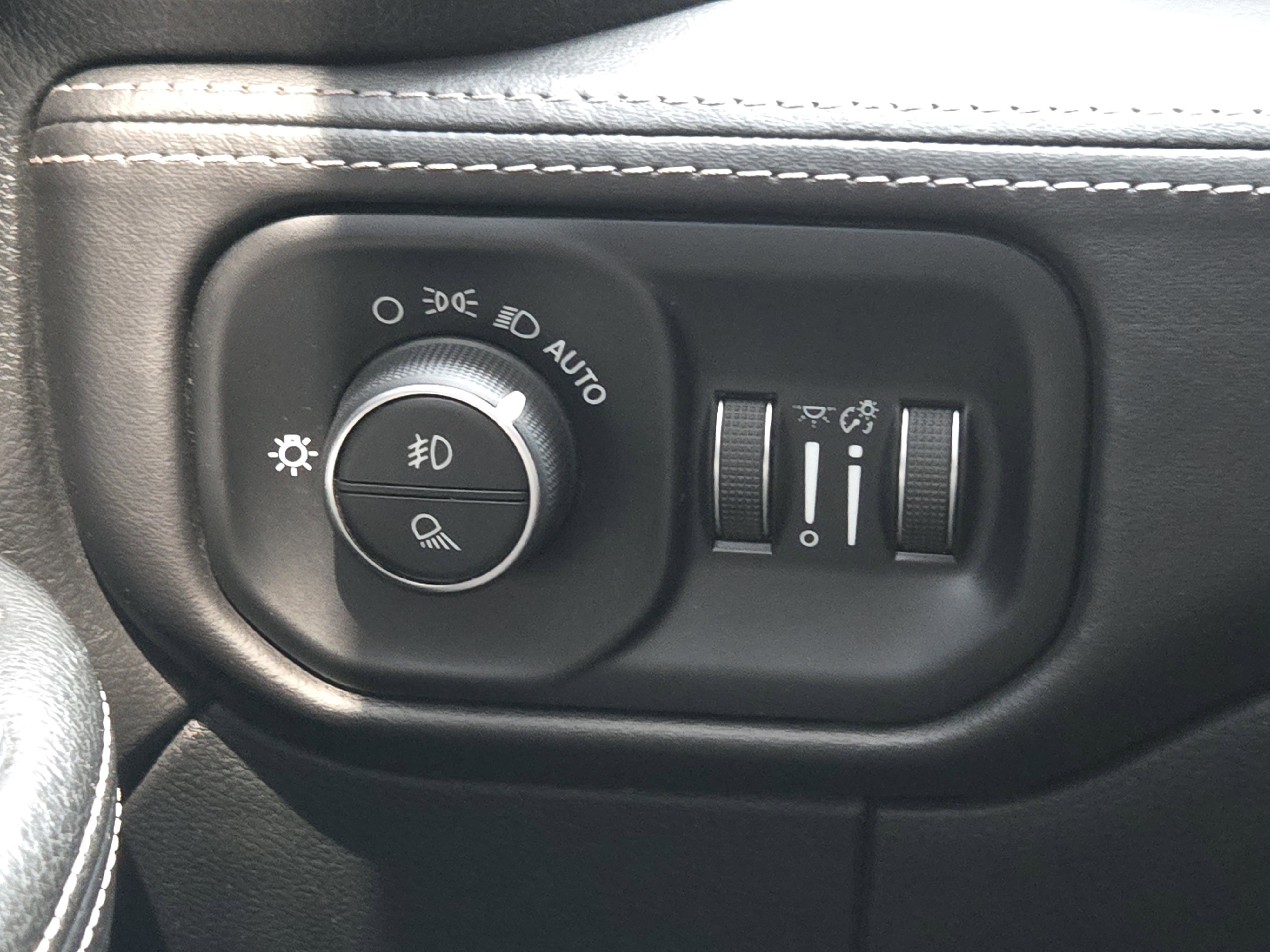 Used 2020 RAM 3500 Limited AWD/4WD image 26