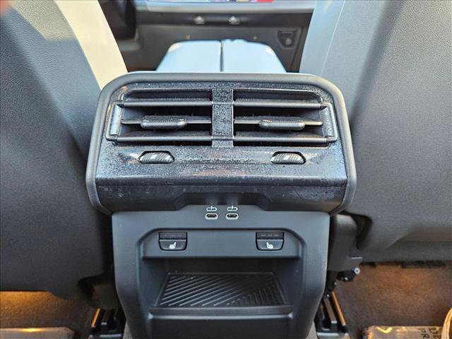 Certified 2025 BMW i5 xDrive40 w/ Executive Package image 24