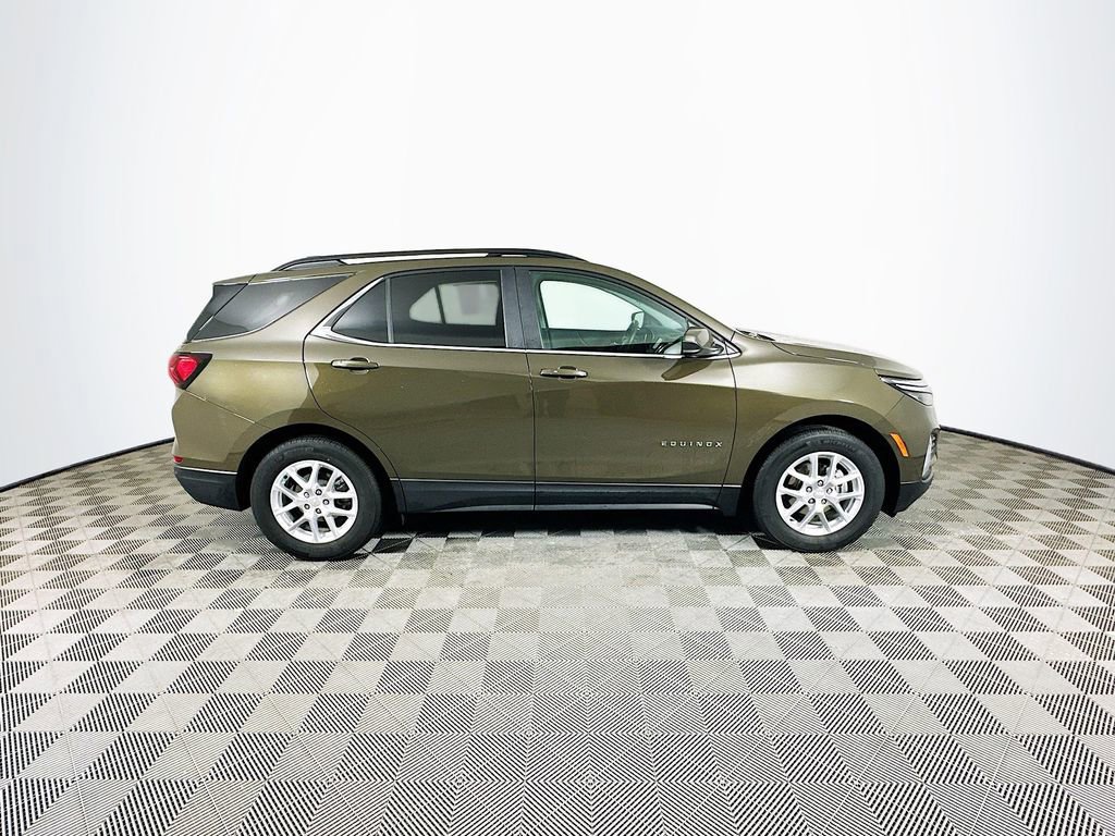 Used 2023 Chevrolet Equinox LT image 11