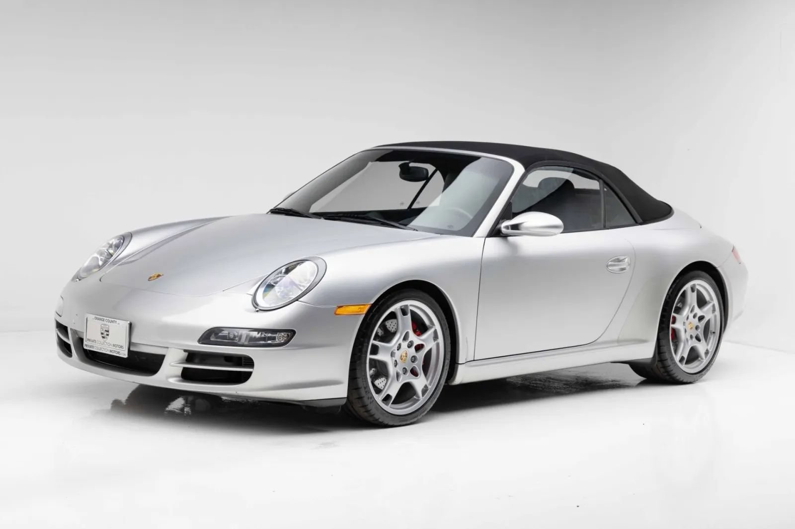 Used 2006 Porsche 911 Carrera S RWD image 25