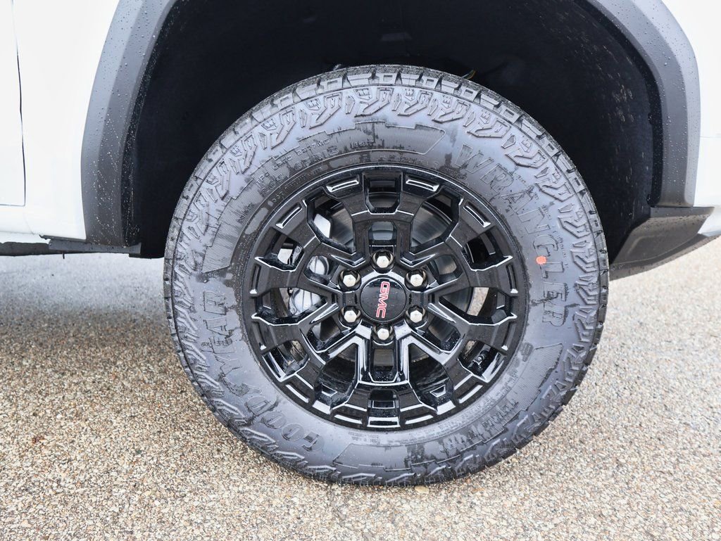 New 2026 GMC Canyon Elevation w/ Convenience Package image 26