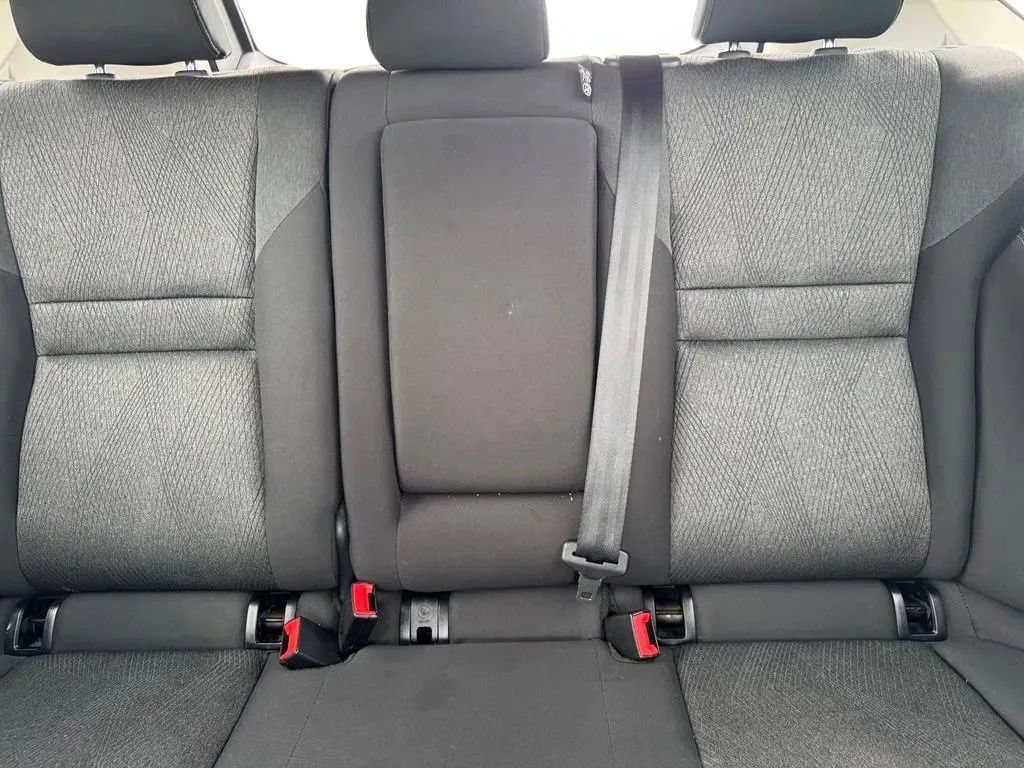 Used 2024 Nissan Rogue SV FWD image 18