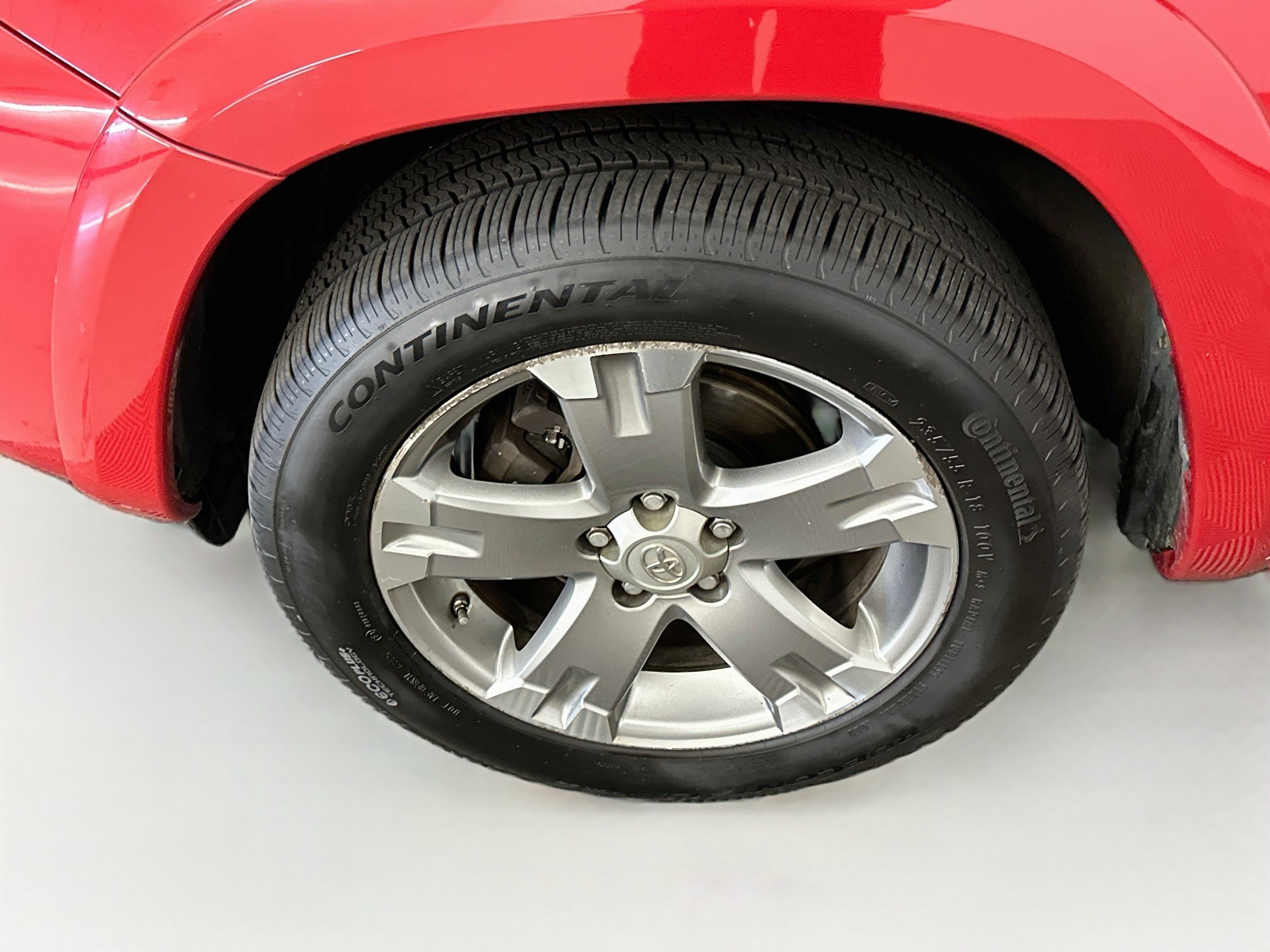 Used 2010 Toyota RAV4 Sport w/ Sport Appearance Pkg AWD/4WD image 11