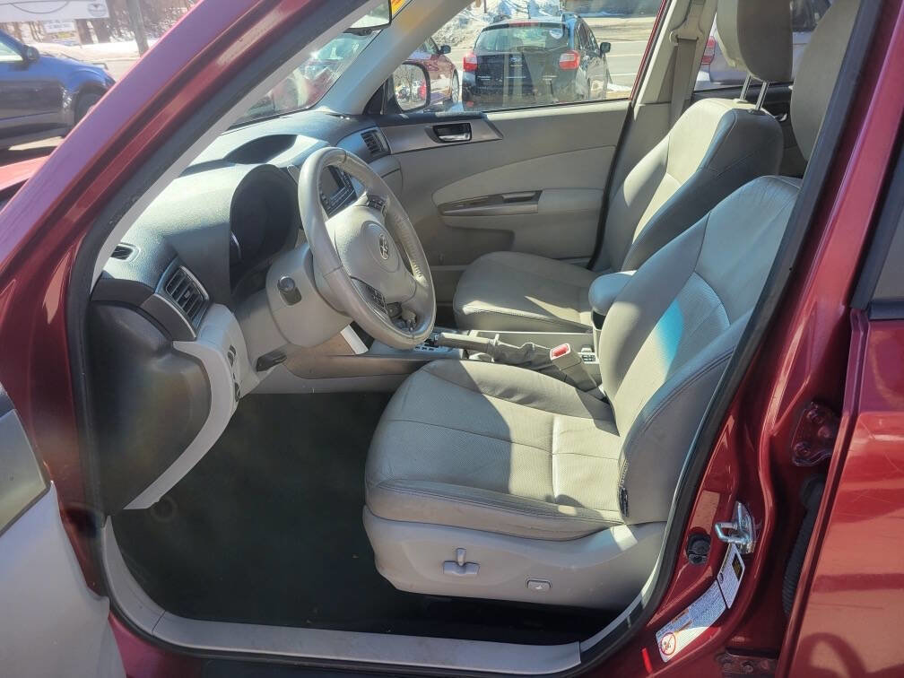 Used 2012 Subaru Forester 2.5X Limited image 7