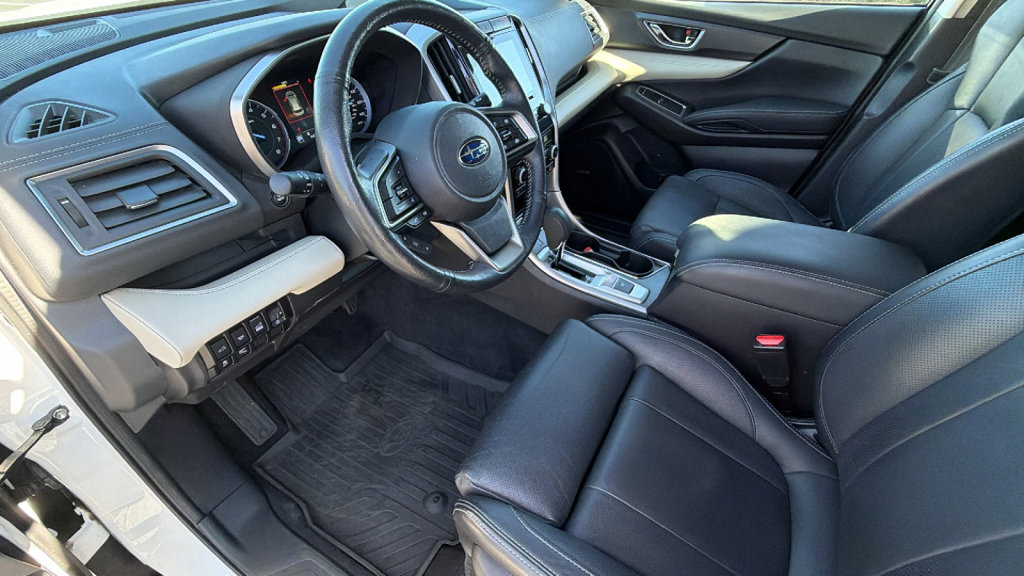 Used 2022 Subaru Ascent Limited w/ Technology Package image 10