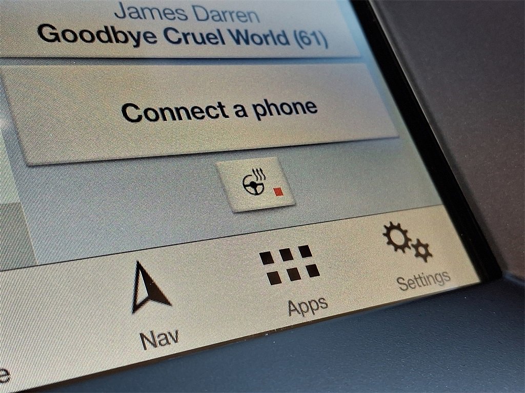 Used 2019 Ford Edge Titanium w/ Equipment Group 301A image 19