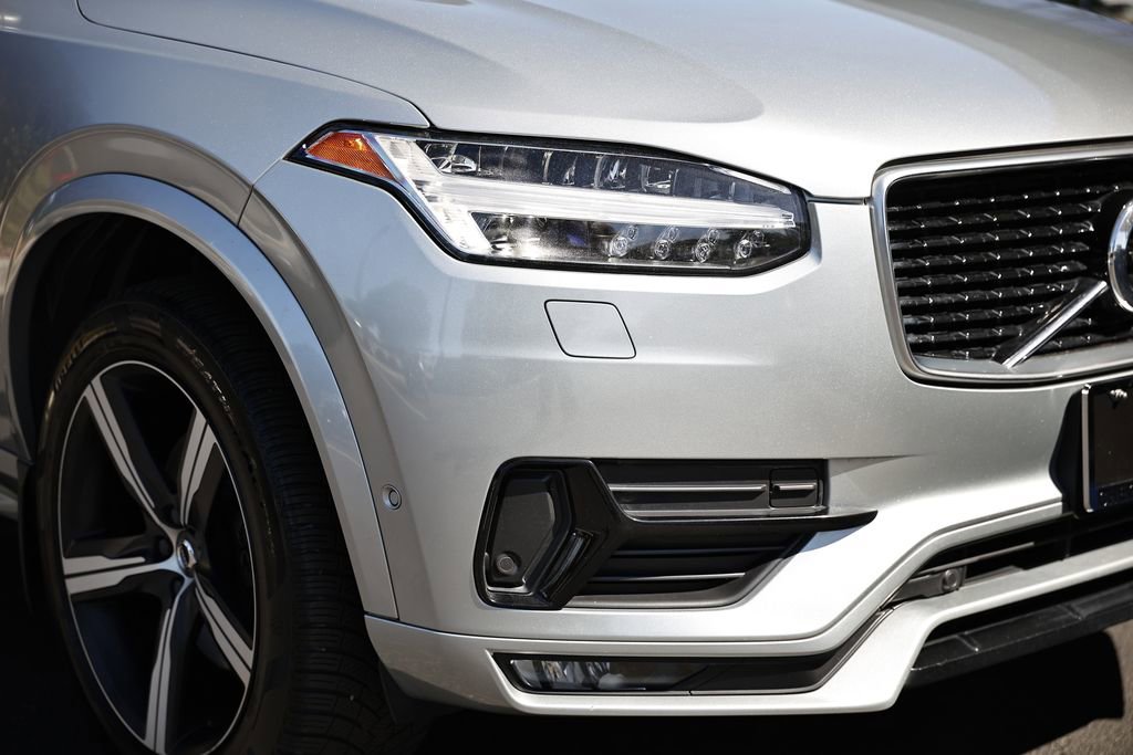 Used 2019 Volvo XC90 T5 R-Design w/ Advanced Package AWD/4WD image 3