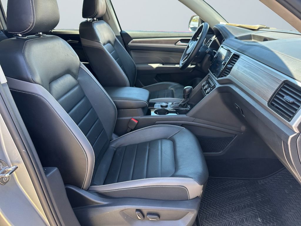 Used 2021 Volkswagen Atlas SEL Premium image 15