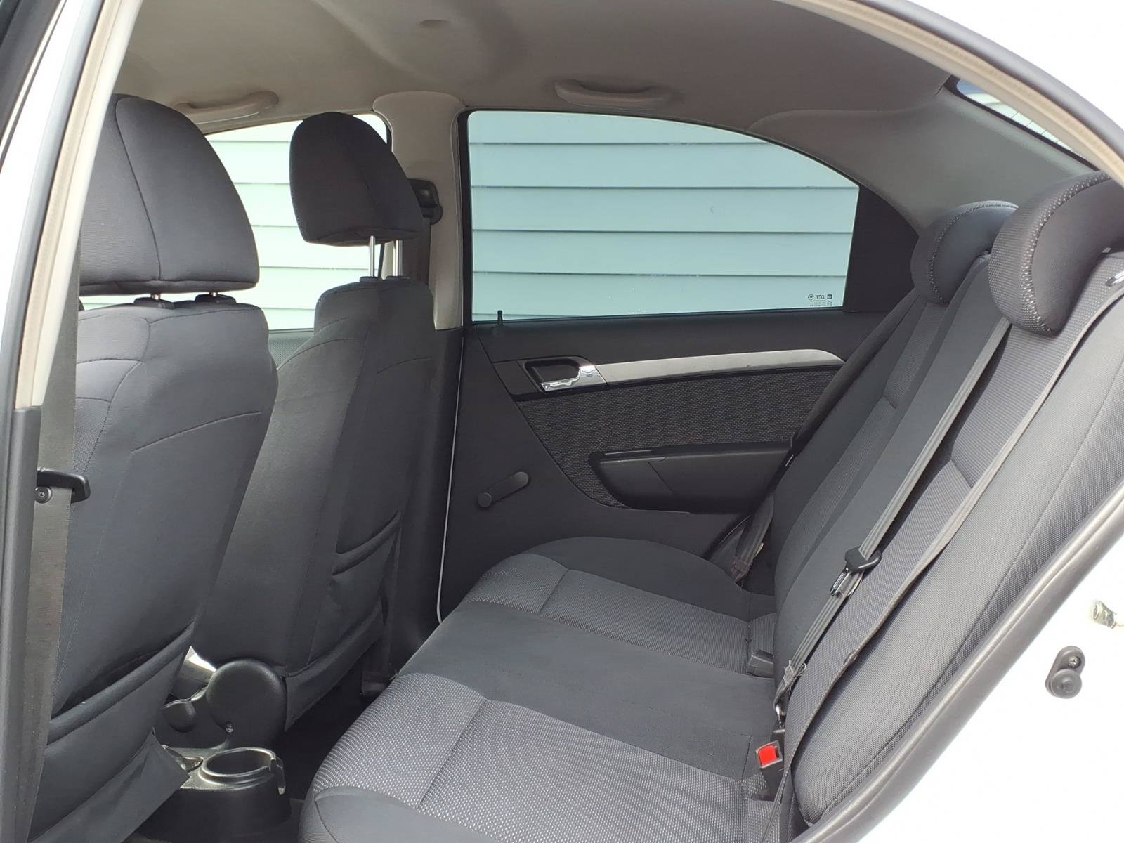 Used 2011 Chevrolet Aveo LT FWD image 9