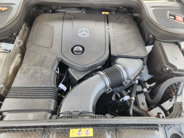 Used 2026 Mercedes-Benz GLE 450e 4MATIC image 32