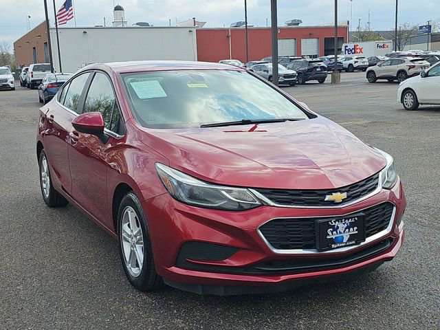Used 2017 Chevrolet Cruze LT w/ Convenience Package FWD image 10