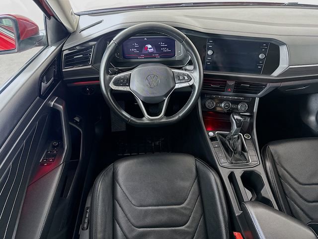 Used 2022 Volkswagen Jetta SEL FWD image 4