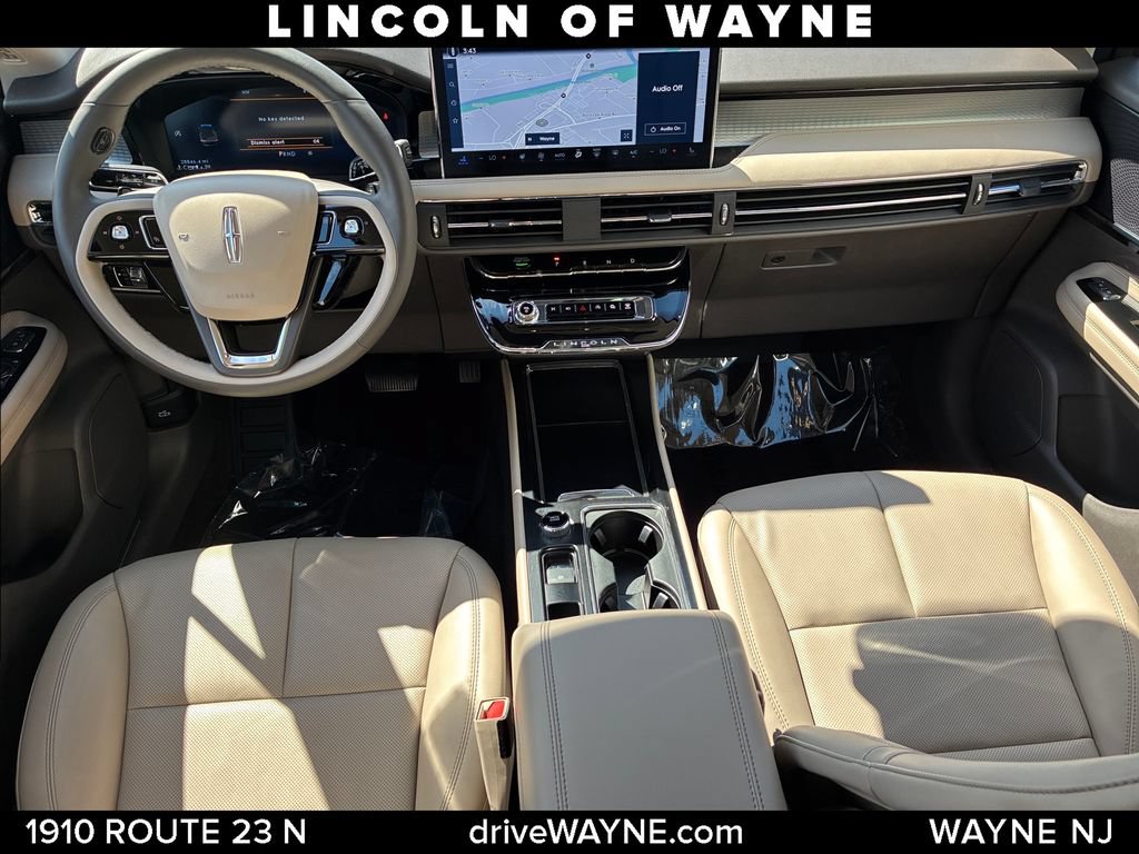 Certified 2023 Lincoln Corsair AWD w/ Equipment Group 101A image 23