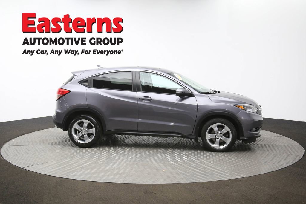 Used 2017 Honda HR-V EX image 45
