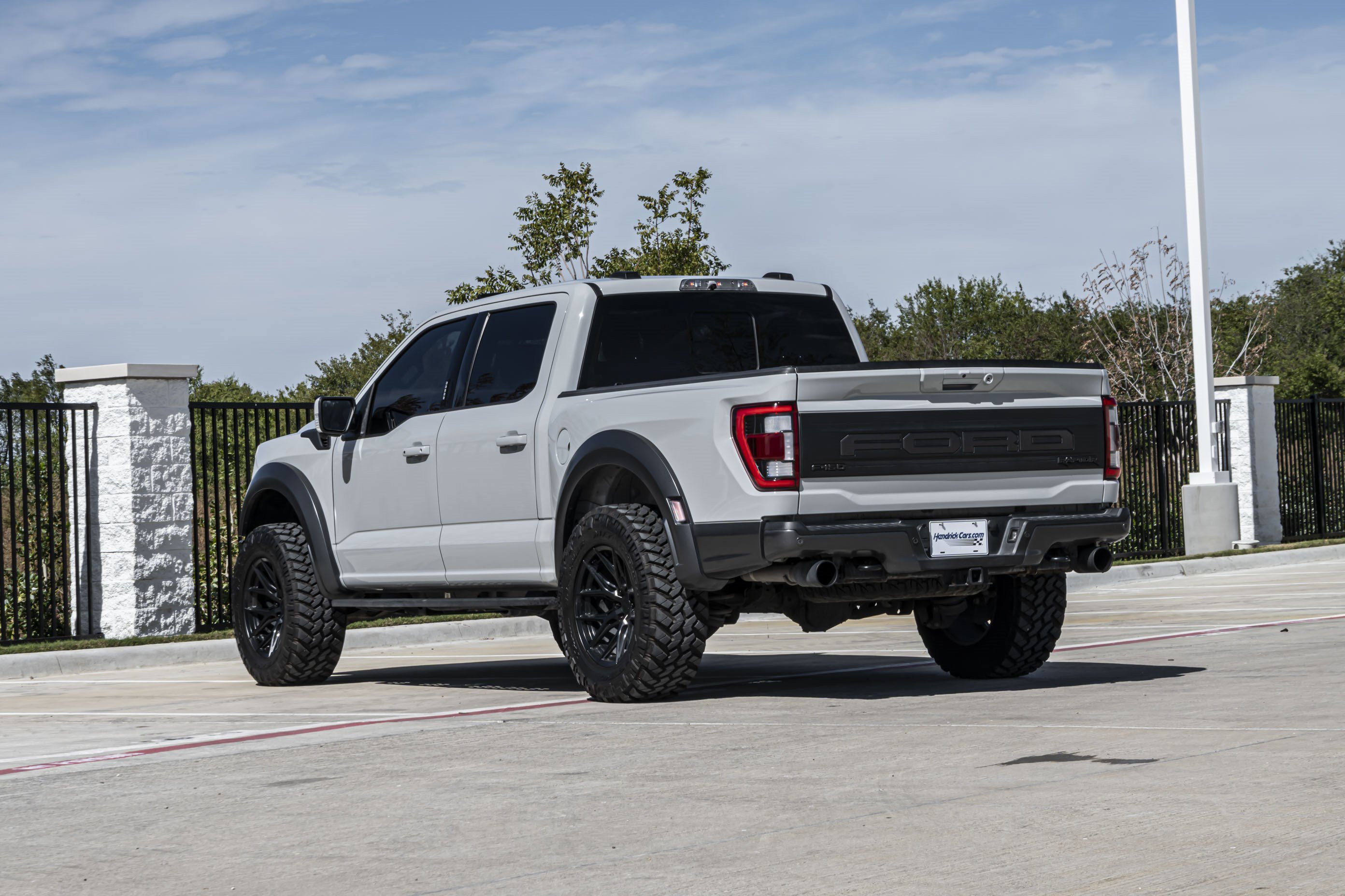 Used 2023 Ford F150 Raptor AWD/4WD image 7