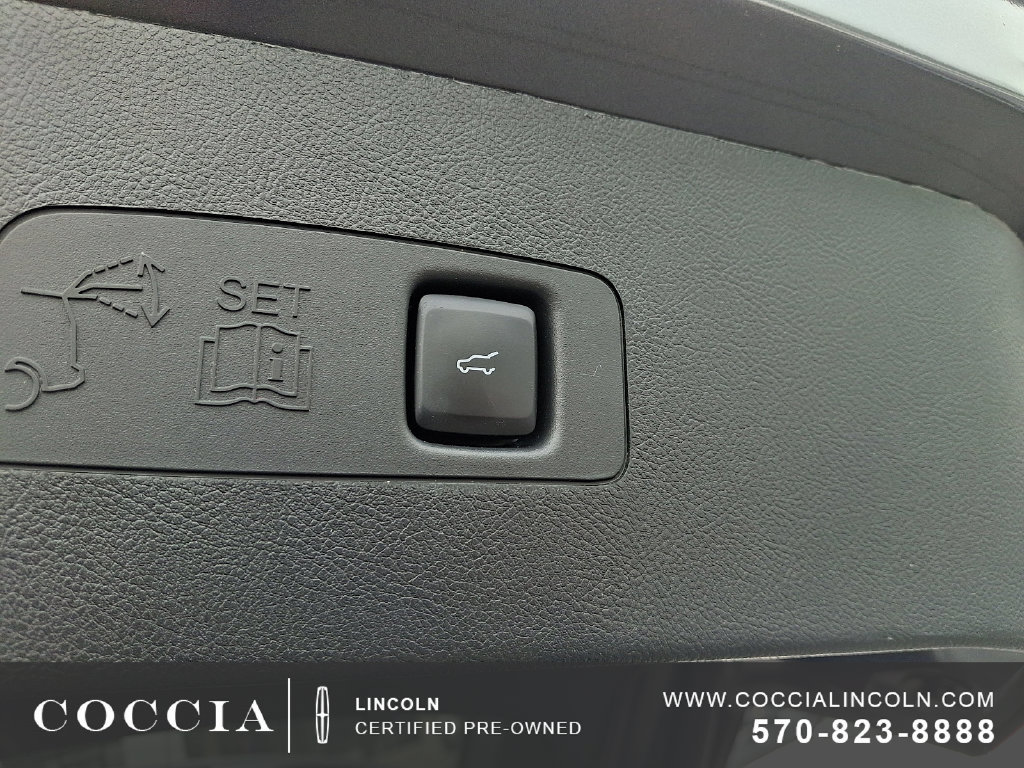 Certified 2023 Lincoln Corsair AWD w/ Equipment Group 101A image 29