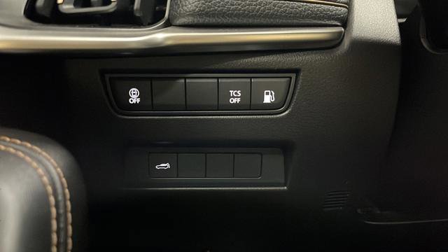 Used 2024 MAZDA CX-90 Plug-In Hybrid w/ Preferred AWD/4WD image 32