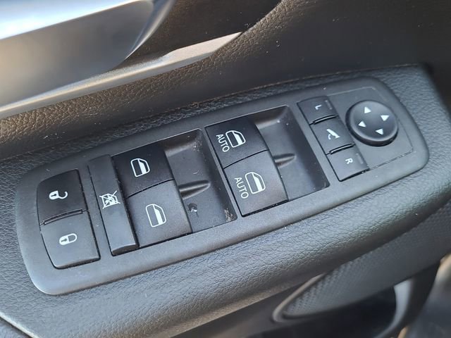 Certified 2022 RAM 1500 Lone Star image 30