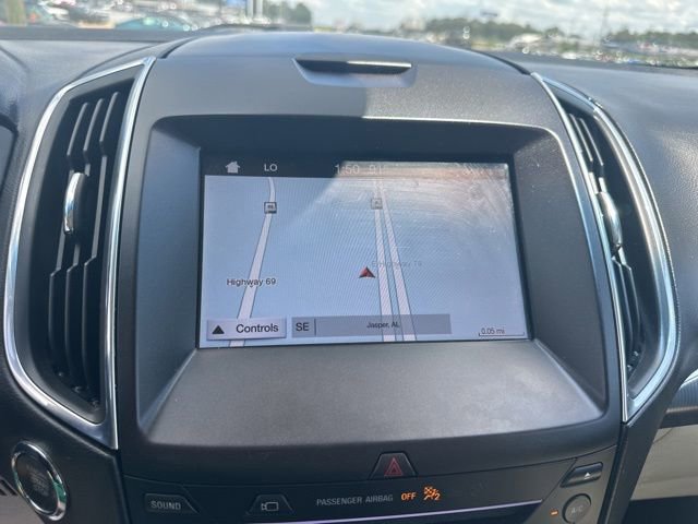 Used 2019 Ford Edge Titanium w/ Equipment Group 301A FWD image 16