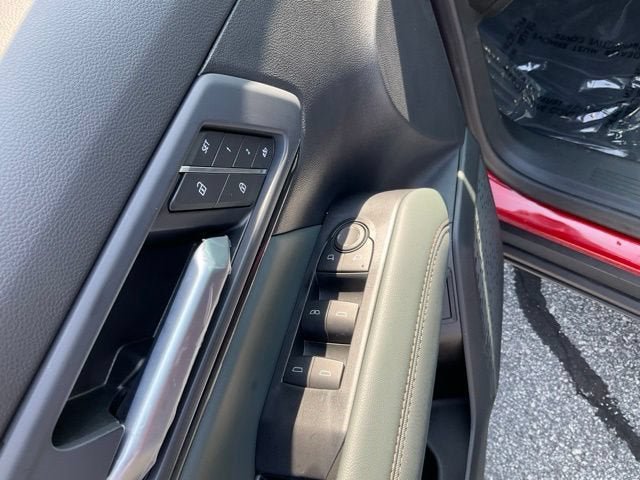 New 2026 GMC Terrain AT4 w/ Convenience Package III AWD/4WD image 5
