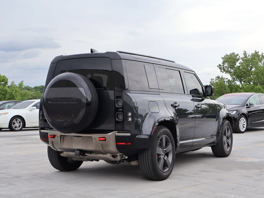 Certified 2025 Land Rover Defender 110 X AWD/4WD image 7