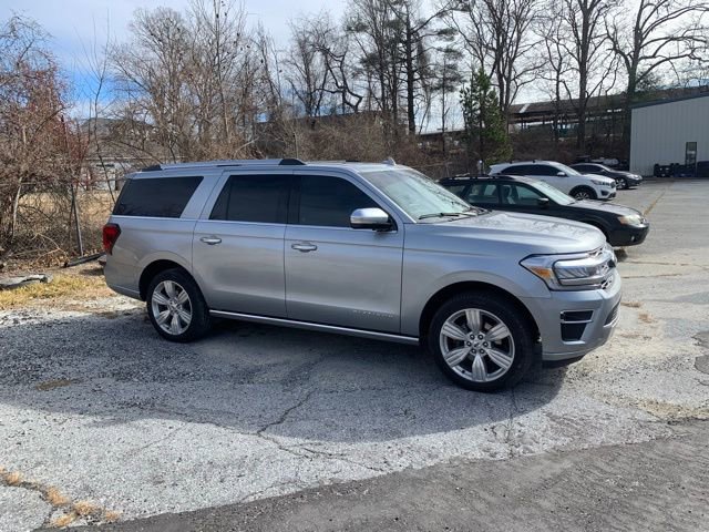 Used 2024 Ford Expedition Max Platinum image 2