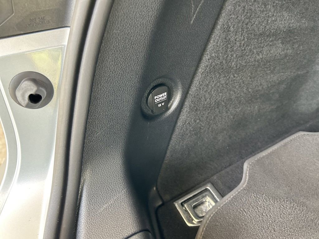 Used 2021 Porsche Macan GTS w/ Premium Package Plus (PF9) image 36