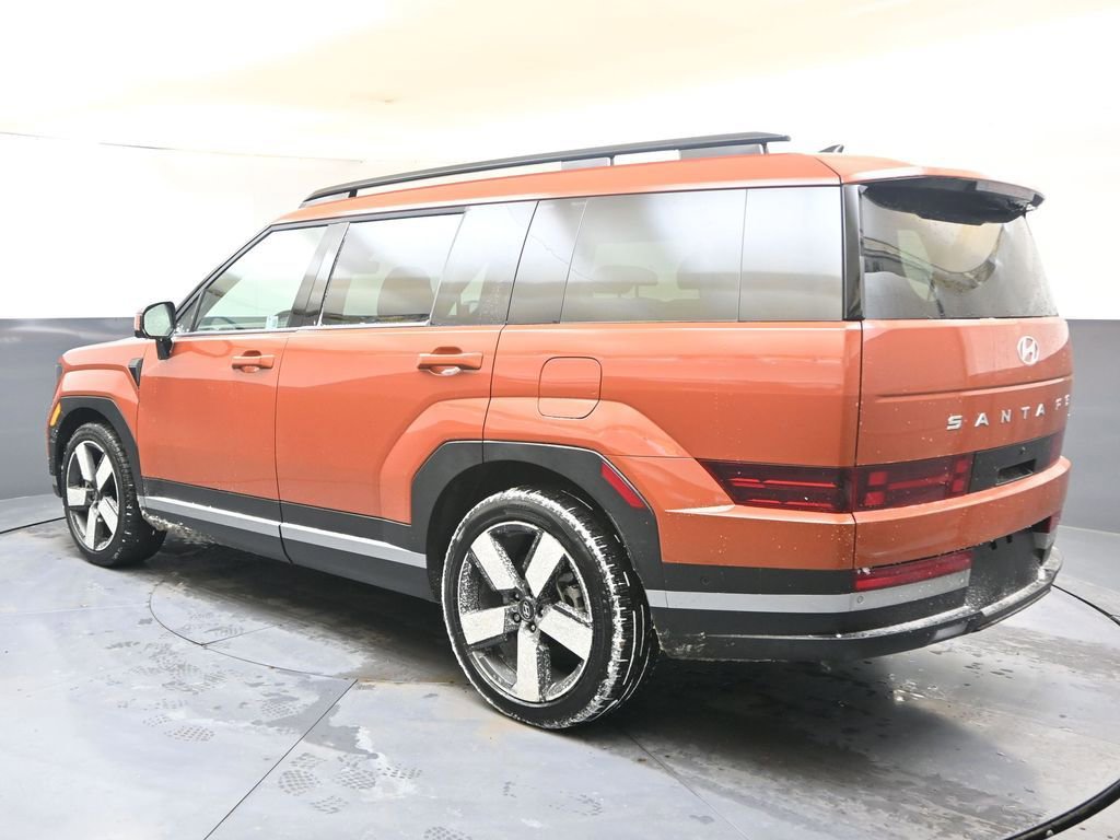 Used 2025 Hyundai Santa Fe Limited image 3