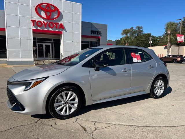 New 2027 Toyota Corolla SE FWD image 1