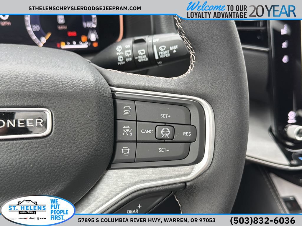 New 2026 Jeep Grand Wagoneer L 4WD w/ Premium Group I image 22