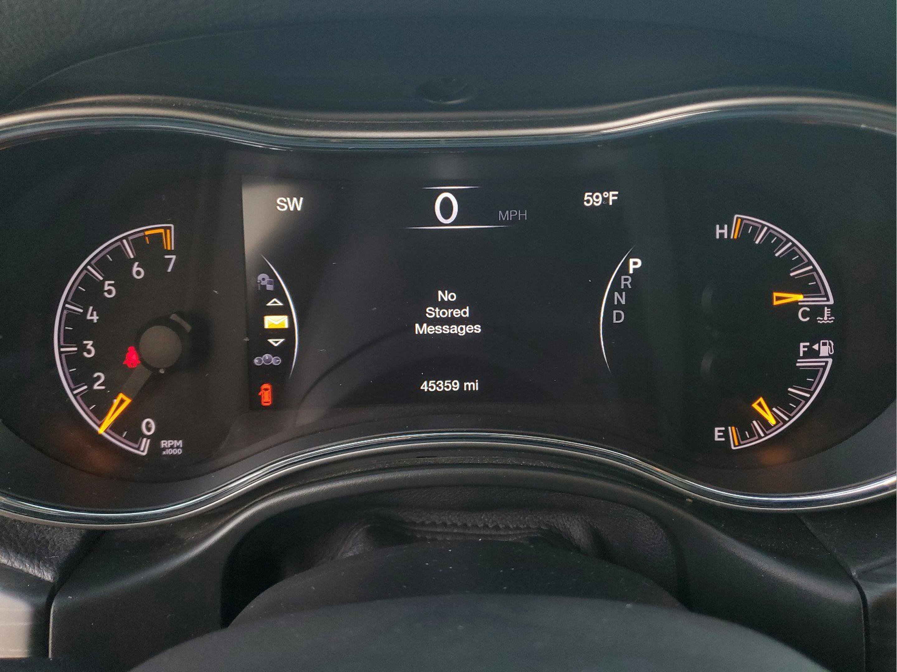 Certified 2022 Jeep Grand Cherokee Laredo E image 31