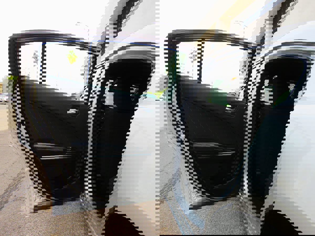 Used 2022 Dodge Charger SXT image 18