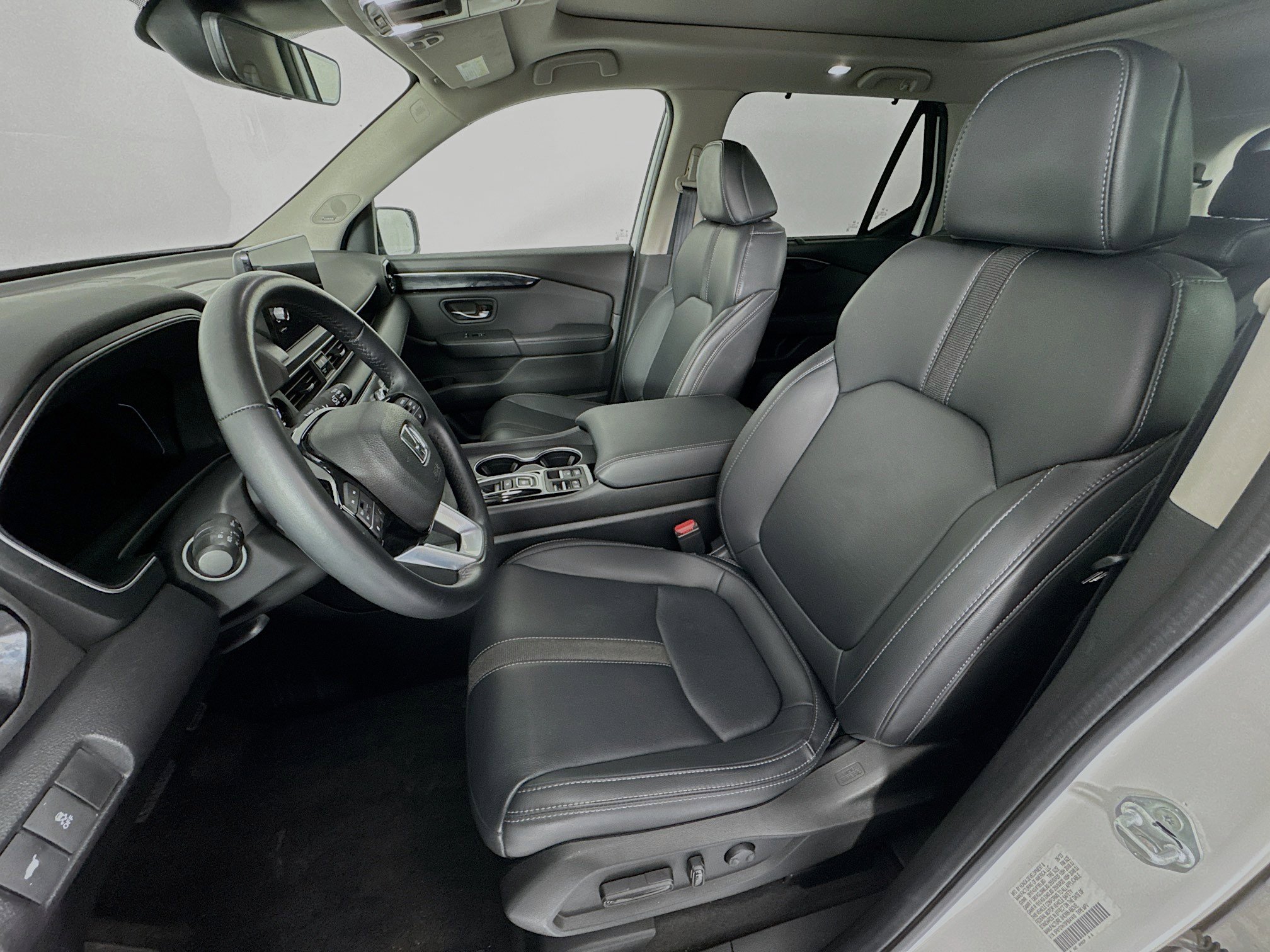 Certified 2023 Honda Pilot Touring image 22