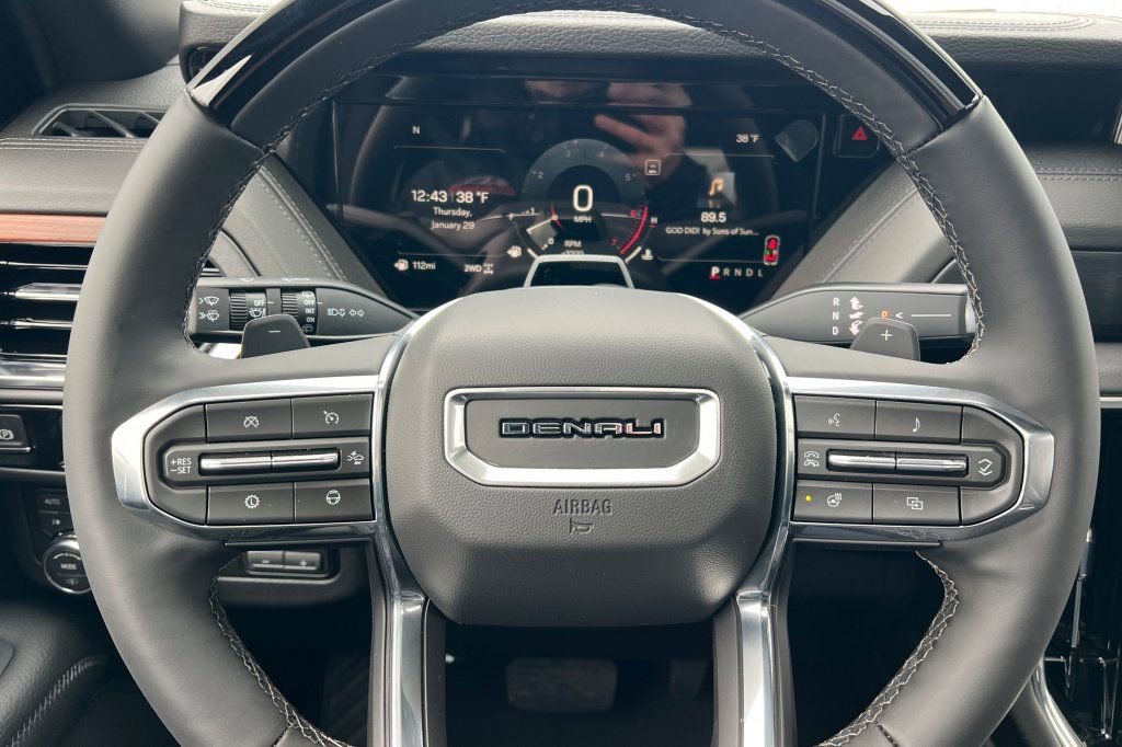 New 2026 GMC Yukon Denali w/ Denali Reserve Package image 22