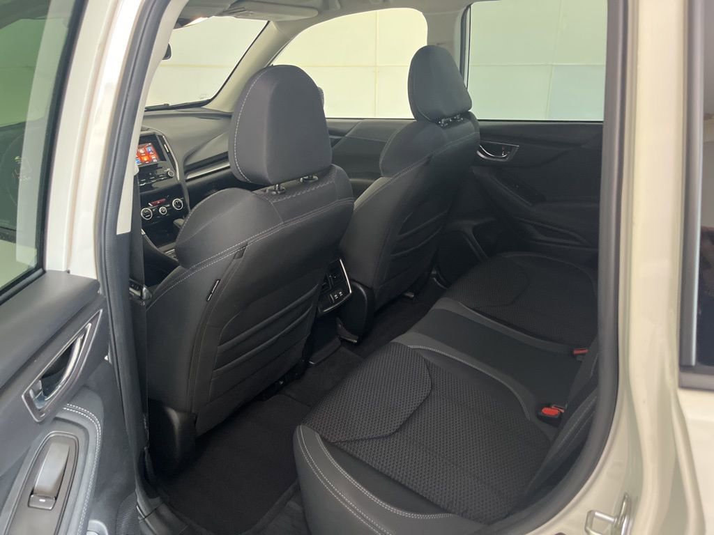 Used 2023 Subaru Forester Premium image 25