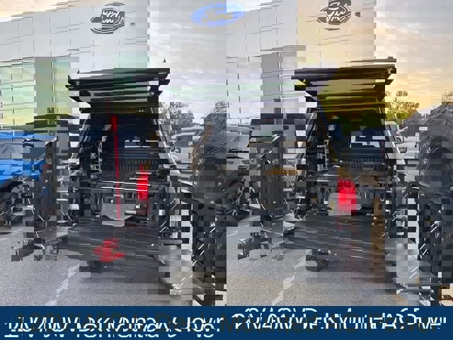 Used 2018 Toyota Tacoma TRD Sport image 10