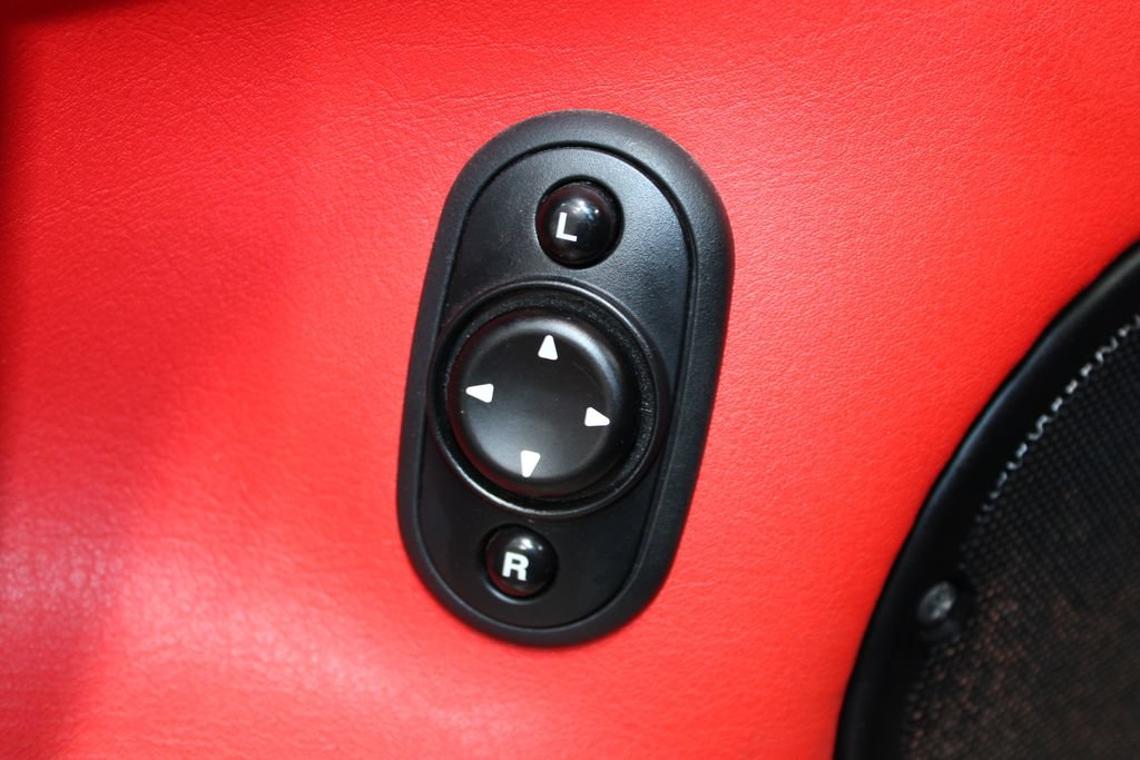 Used 2004 Dodge Viper SRT-10 RWD image 40
