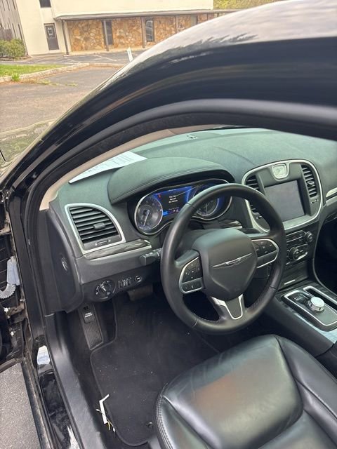 Used 2021 Chrysler 300 Touring L w/ Popular Equipment Group image 28