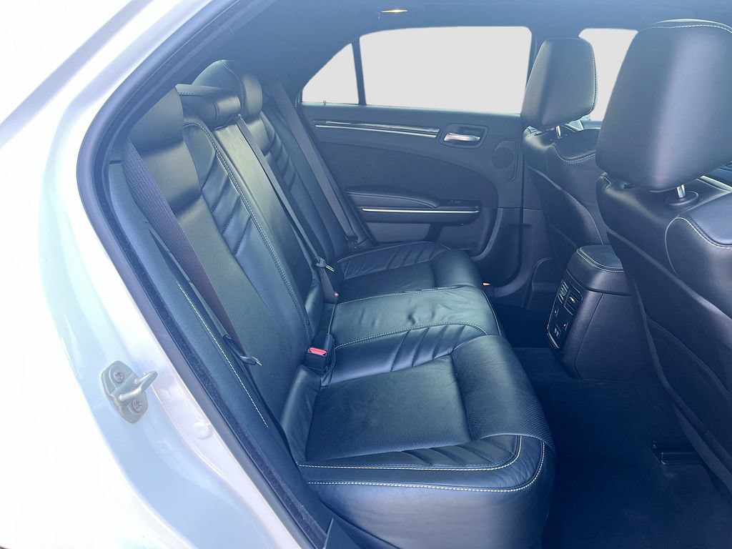 Used 2023 Chrysler 300 C RWD image 29