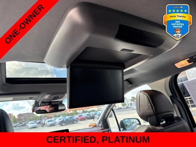 Used 2023 Toyota Sienna Platinum FWD image 20