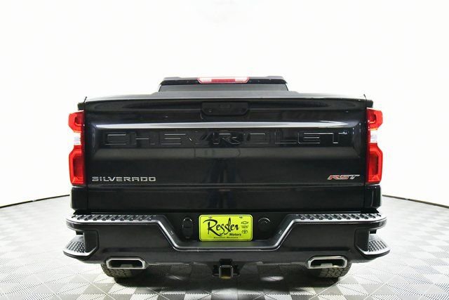Used 2022 Chevrolet Silverado 1500 RST w/ Z71 Off-Road Package image 12