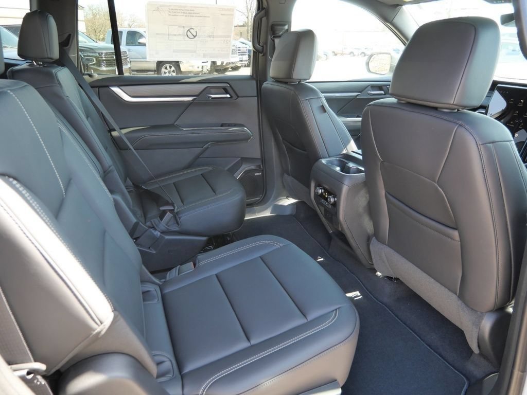 New 2026 GMC Acadia Elevation w/ Elevation Premium Package AWD/4WD image 26