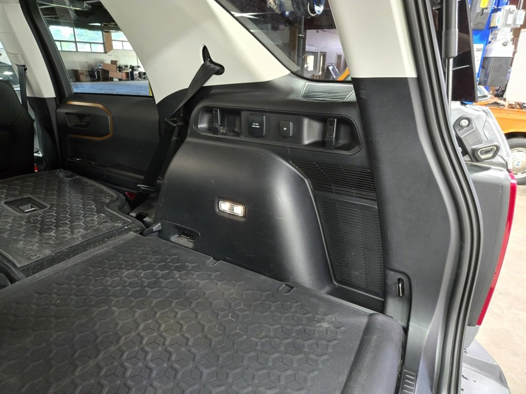 Used 2023 Ford Bronco Sport Badlands image 48