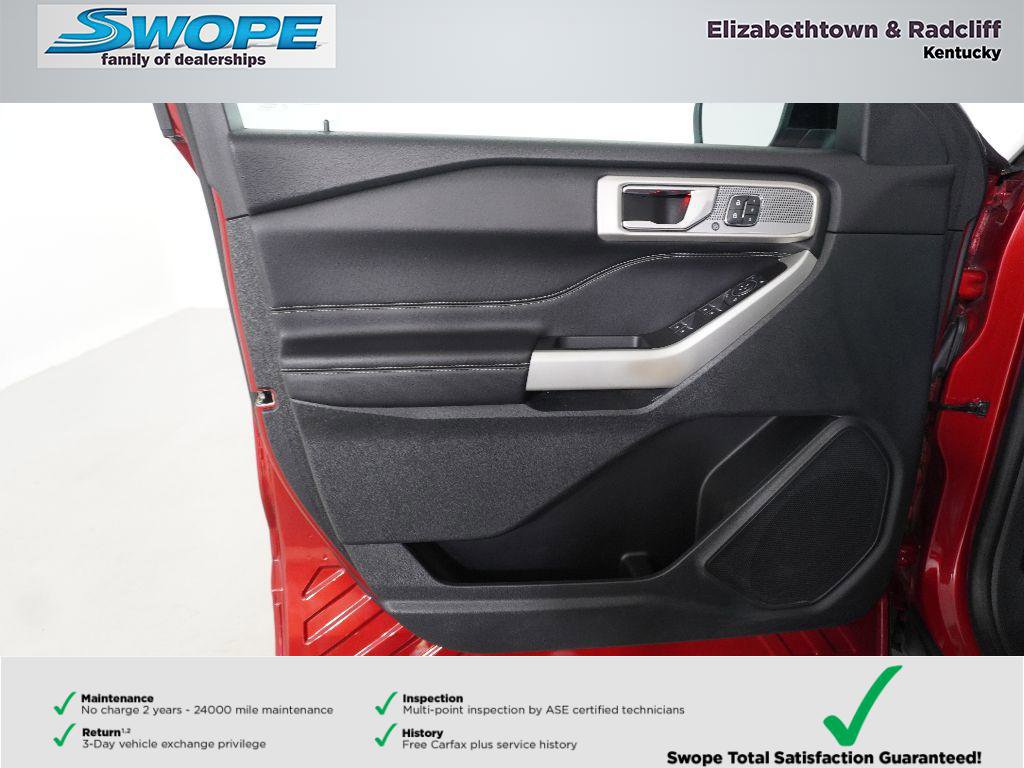 Certified 2021 Ford Explorer Limited w/ Equipment Group 301A image 15