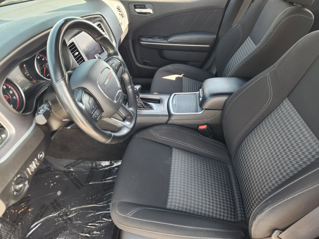 Used 2022 Dodge Charger SXT w/ Cold Weather Package AWD/4WD image 9