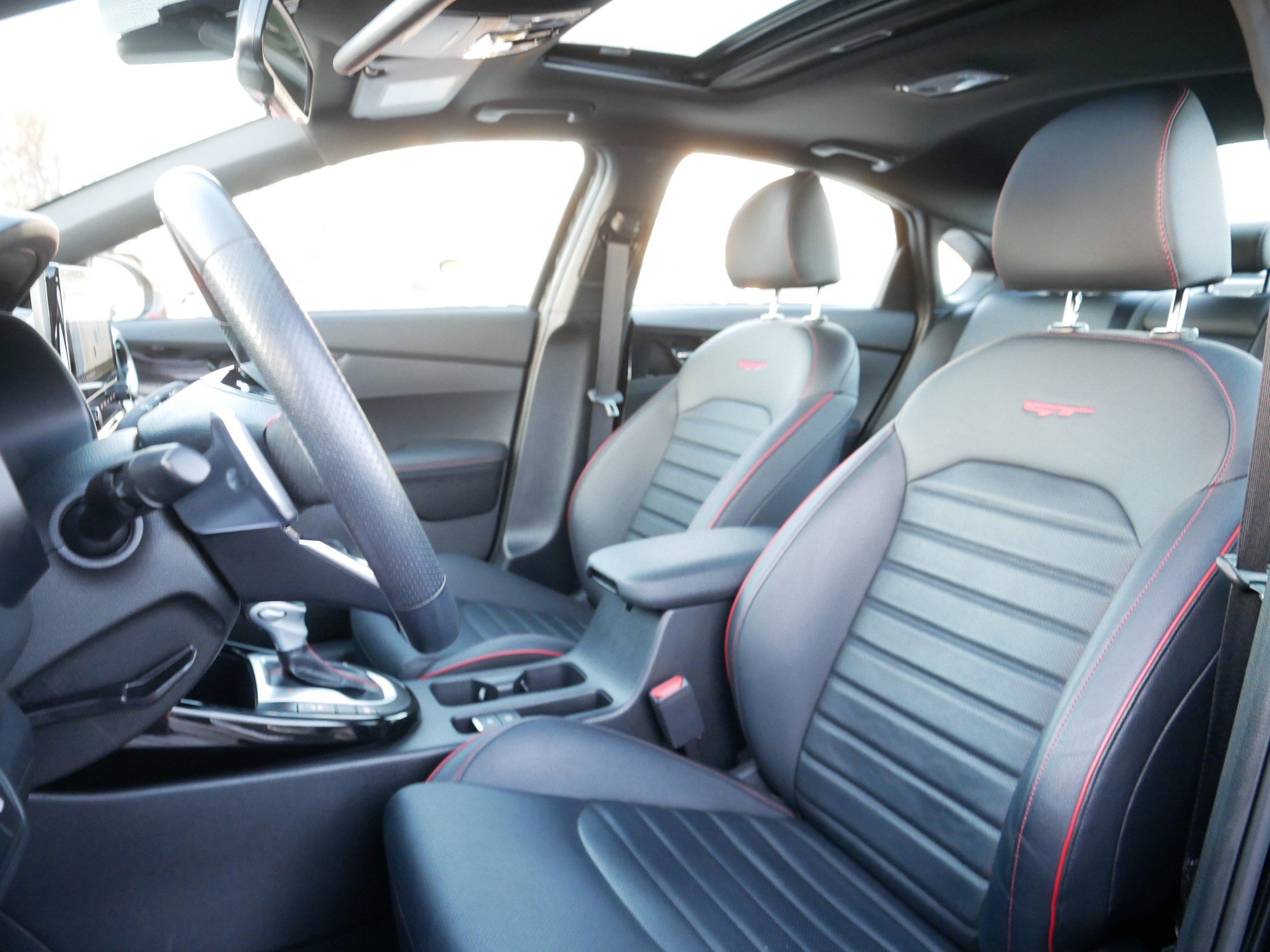 Certified 2023 Kia Forte GT w/ GT2 Package image 33